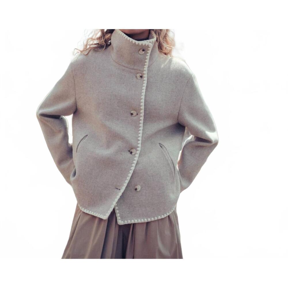 NEW URBAN DAIZY chantel embroidered jacket in oatmeal